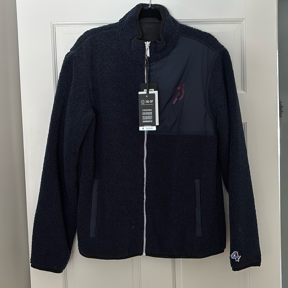 Peloton Four Laps x Peloton Reversible Sherpa Jacket, Men’s M, NWT